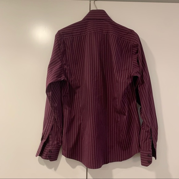 Hawes & Curtis Men's Purple White Pinstriped Cotton Dress Shirt, Size Small - Picture 3 of 6